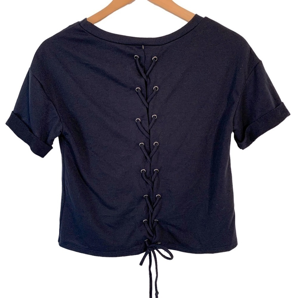 Francesca’s Collections Alya shirt navy cropped crew neck lace up small